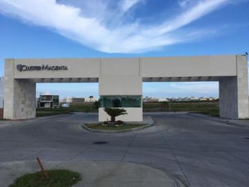 COSTA DIAMANTE, Terreno en VENTA de 214 m2 junto a lago