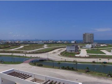 COSTA DIAMANTE, Terreno en VENTA de 214 m2 junto a lago