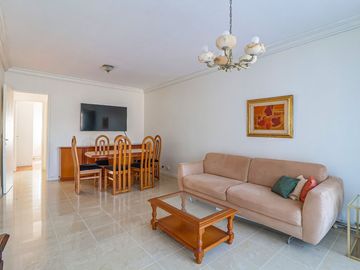 VENTA Dpto 3 Amb c/patio. Parque Chacabuco