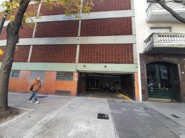 Cochera en venta Caballito sobre Rivadavia