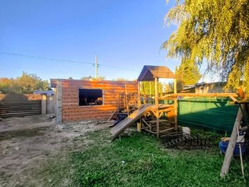 VENTA CASA LOTE DE 425 MTR MONOAMB PILETA QUINCHO