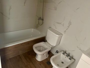 VENTA DTO 2 AMB PATIO Y BALCON V MITRE FINACIACIÓN
