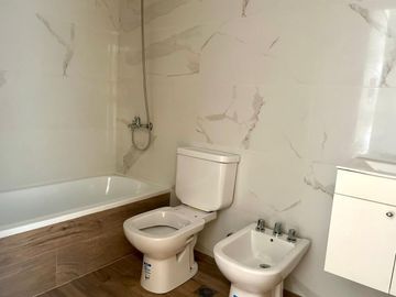 VENTA DTO 2 AMB PATIO Y BALCON V MITRE FINACIACIÓN