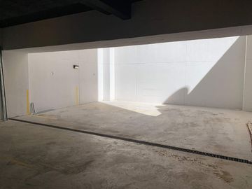 DEPTO 3 AMB VENTA MATADEROS BALCÓN OPC/COCHERA