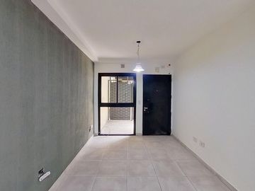 VENTA PH 3 AMB SARANDI PATIO