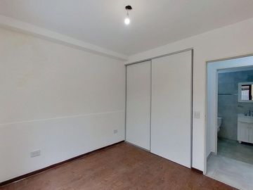 VENTA PH 3 AMB SARANDI PATIO