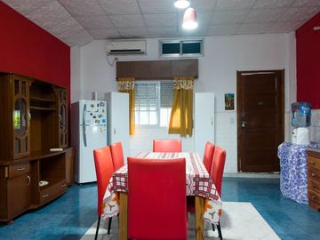 PH 2 AMB EN VENTA EN BERAZATEGUI CON COCHERA S/EXP