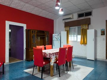 PH 2 AMB EN VENTA EN BERAZATEGUI CON COCHERA S/EXP