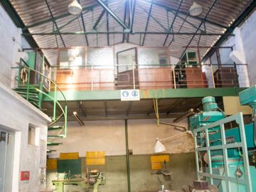 GALPON EN VENTA EN AVELLANEDA