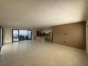 Casa Nueva en Venta Lomas del Dorado
