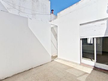CASA 3 AMBIENTES VENTA FLORESTA + SEGUNDA VIVIENDA
