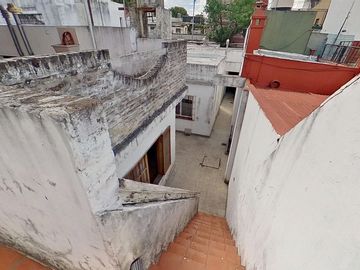 CASA 3 AMBIENTES VENTA FLORESTA + SEGUNDA VIVIENDA