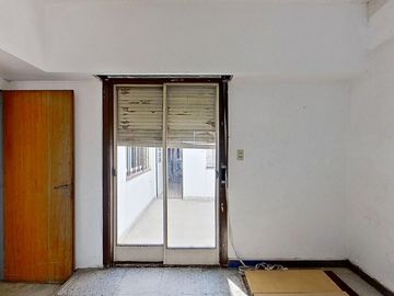 CASA 3 AMBIENTES VENTA FLORESTA + SEGUNDA VIVIENDA