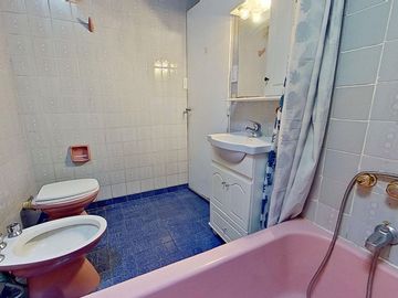 CASA 3 AMBIENTES VENTA FLORESTA + SEGUNDA VIVIENDA