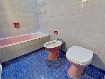 CASA 3 AMBIENTES VENTA FLORESTA + SEGUNDA VIVIENDA