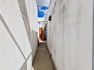 CASA 3 AMBIENTES VENTA FLORESTA + SEGUNDA VIVIENDA