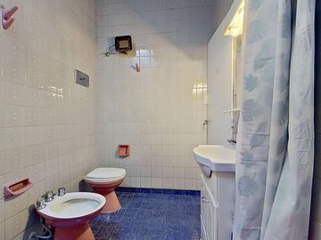 CASA 3 AMBIENTES VENTA FLORESTA + SEGUNDA VIVIENDA