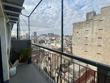 VENTA DEPARTAMENTO 4 AMBIENTES C/BALCON -BALVANERA