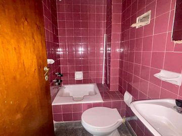 VENTA DEPARTAMENTO 4 AMBIENTES C/BALCON -BALVANERA