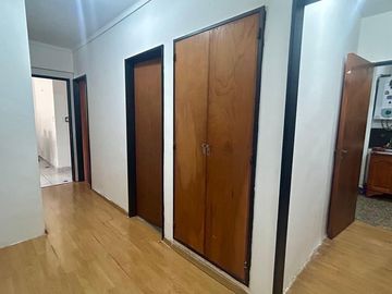 VENTA DEPARTAMENTO 4 AMBIENTES C/BALCON -BALVANERA