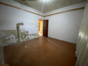 VENTA CASA  IDEAL INVERSOR - HURLINGHAM