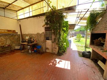 VENTA CASA  IDEAL INVERSOR - HURLINGHAM