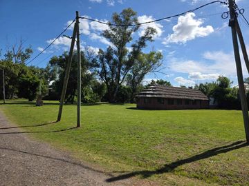 LOTE 710 MTS BARRIO SEMI CERRADO MORENO