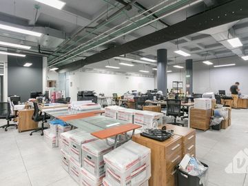VENTA O RENTA PH PISO 6 ADECUADO  HUMANA WORKCENTER $655 M2  R $65,868 M2 V