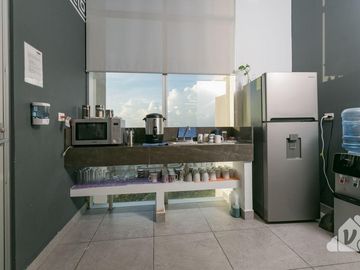 VENTA O RENTA PH PISO 6 ADECUADO  HUMANA WORKCENTER $655 M2  R $65,868 M2 V