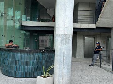 VENTA O RENTA PH PISO 6 ADECUADO  HUMANA WORKCENTER $655 M2  R $65,868 M2 V