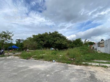 Terreno en Venta Calle Palma Aceitera y Arco Norte 