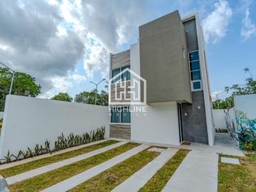 CASA EN VENTA EN PLAYA DEL CARMEN 3 HABITACIONES GYM, CASA CLUB ALBERCA, AREA GRILL PLUSVALÍA ROI