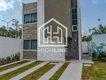 CASA EN VENTA EN PLAYA DEL CARMEN 3 HABITACIONES GYM, CASA CLUB ALBERCA, AREA GRILL PLUSVALÍA ROI