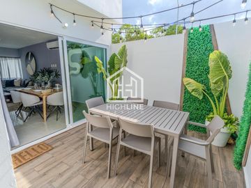 CASA EN VENTA EN PLAYA DEL CARMEN 3 HABITACIONES GYM, CASA CLUB ALBERCA, AREA GRILL PLUSVALÍA ROI