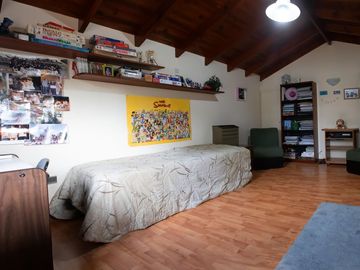 venta casa 6 amb barrio caisamar
