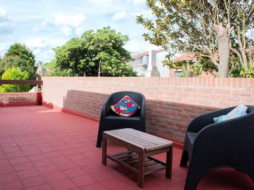 venta casa 6 amb barrio caisamar