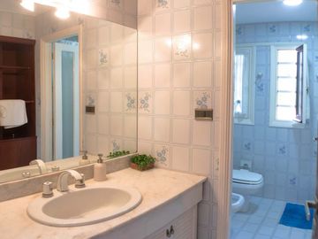 venta casa 6 amb barrio caisamar