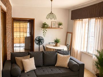 Casa en Matheu DOBLE LOTE+3 MONOAMBIENTES (Renta).