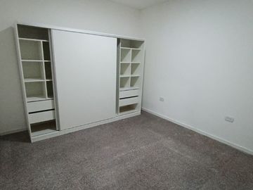 Casa PH en alquiler en Castelar Sur