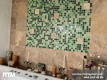 CASA EN VENTA EN PRIVADA LOMAS DEL TEC