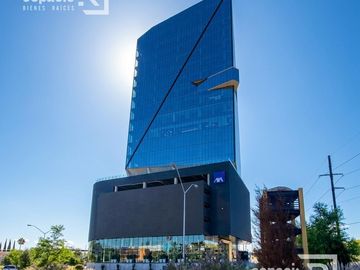 OFICINA EN RENTA EN TORRE SANTA FE CON VISTA  A LA CIUDAD