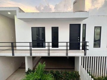 EN RENTA DEPARTAMENTO AMUEBLADO DE LUJO EN BOSQUES DE CAMPECHE