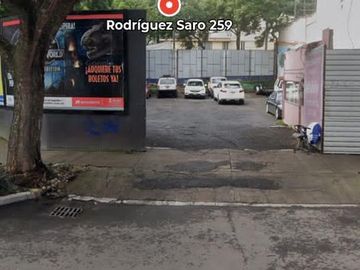 Terreno en renta con 3 frentes