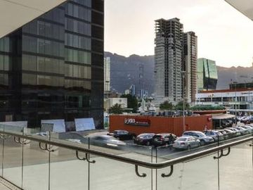 Oficina en  Renta acabados de lujo en plaza comercial San Pedro Garza Garcia