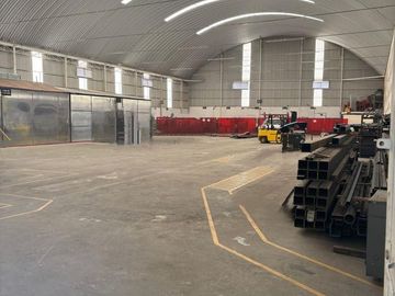 Nave Industrial en Pueblo Chipilo de Francisco Javier Mina