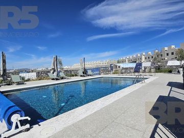 Casa Nueva en Venta con Sala de TV enfrente de Sonterra Querétaro