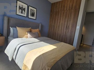 Casa Nueva en Venta con Sala de TV enfrente de Sonterra Querétaro