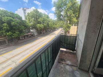 Venta 3amb Villa Gral . Mitre,  RESERVADO