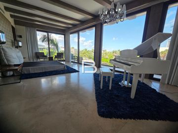 Casa En Venta Puerto Cancun Canales