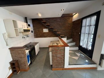 VENTA PH 2 AMB  DUPLEX PATIO TERRAZA P. CHACABUCO